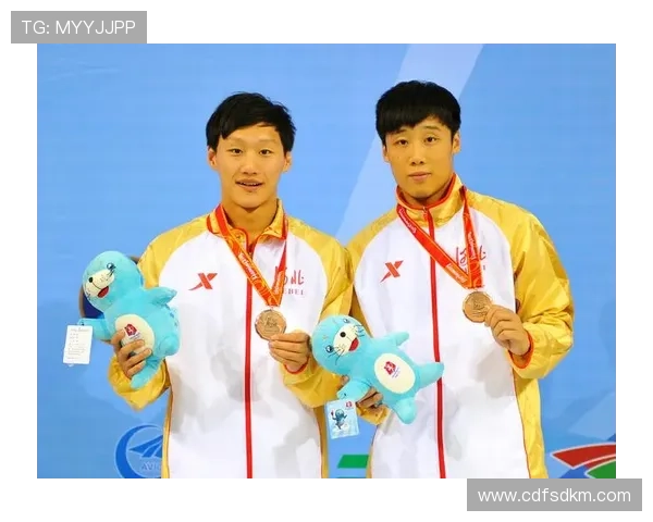 全运会跳水男团双人3米跳板决赛精彩上演 技术与默契的完美结合